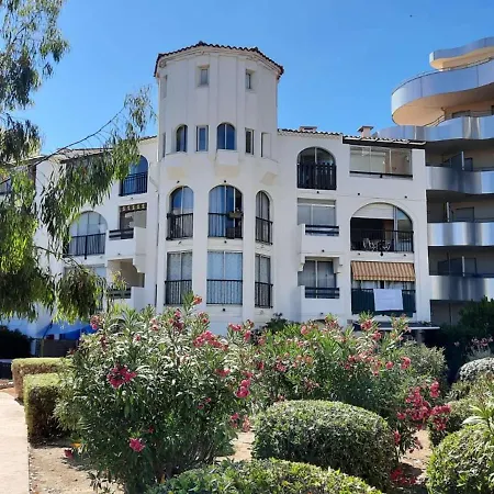 4 Pers Avec Terrasse, Face Mer, Acces Direct Plage, Proche Commerces Et Parc Aqualand - Fr-1-81-600 Le Barcarès